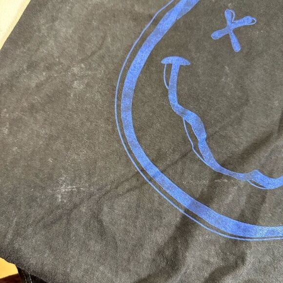 NWT Unisex Black Short Sleeve Acid Grunge Wash Graphic Tee NIRVANA - Size Small - Picture 8 of 9